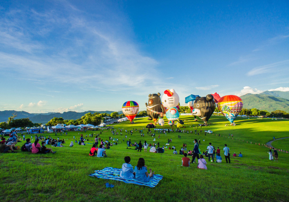 A sky full of wonder: Taiwan's 2025 hot air balloon festival returns